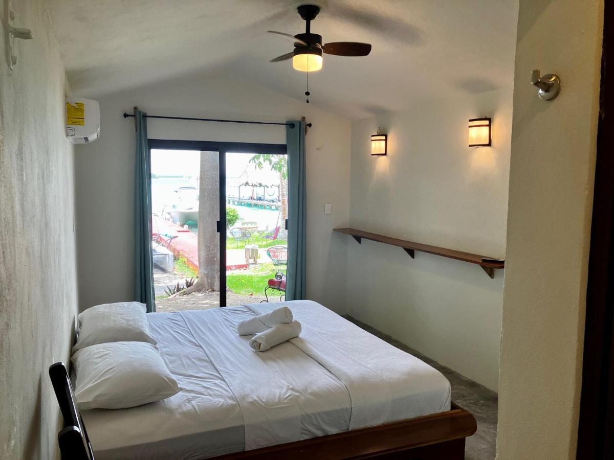 Tortuga Bacalar Bed & Breakfast Bagian luar foto