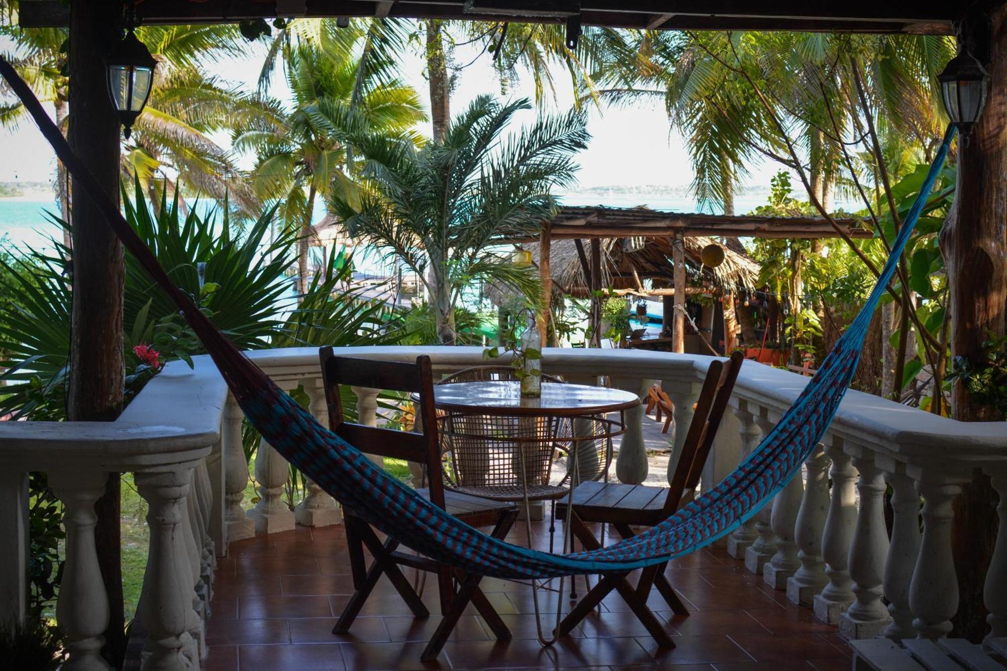 Tortuga Bacalar Bed & Breakfast Bagian luar foto